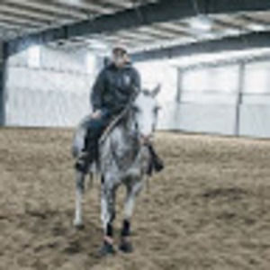 Meet your Posher, Julia